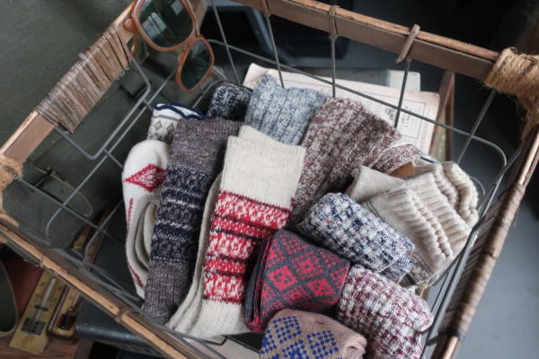 年末年始特設 靴下3足セレクト 現品販売