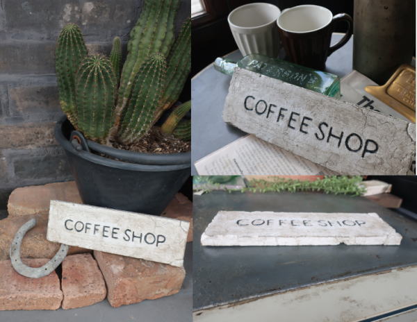 海外風デザインの小さなサインプレート カフェインテリア雑貨