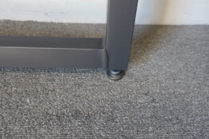 高さ685mmの限定アイアンLEG gen26