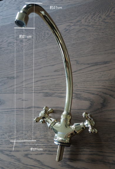 2ハンドルのブラスの蛇口のサイズ