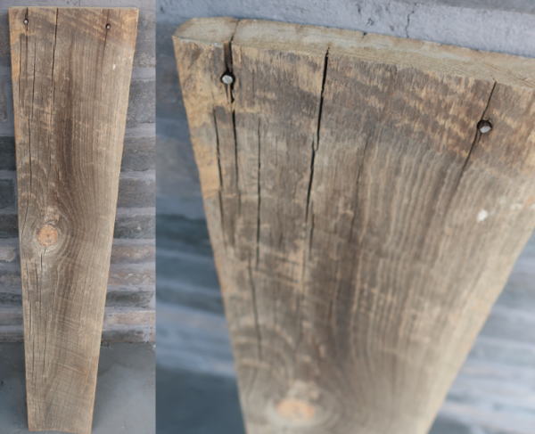 マイナスビス跡が残る古材